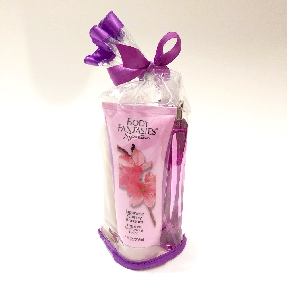 NEW Body Fantasies Luxury Gift Bag Cherry Blossom
